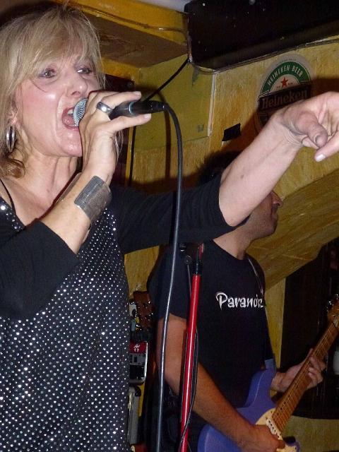 Kilians Speedwatcher Party 40.jpg - Power to the voice!